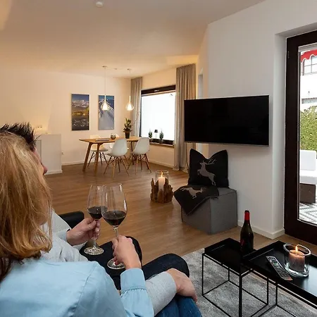 Alpen-ferienwohnung Ginova * Гармиш-Партенкирхен