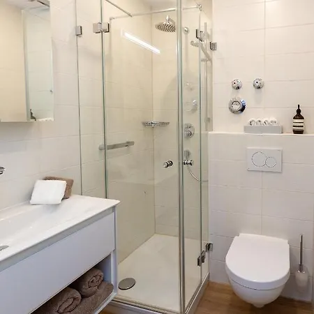 Alpen-ferienwohnung Ginova Apartament Garmisch-Partenkirchen