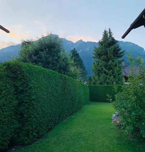Alpen-ferienwohnung Ginova * جارمش بارتنكيرشن