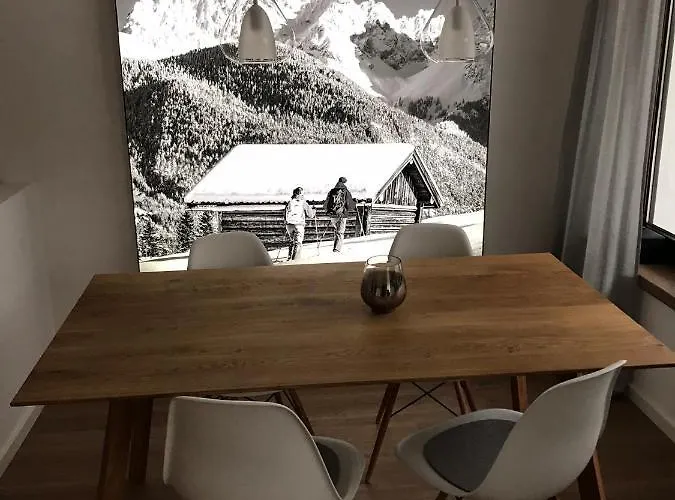 Alpen-ferienwohnung Ginova جارمش بارتنكيرشن